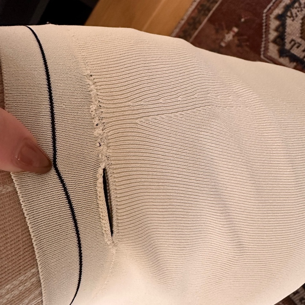 KHAITE Bryant Knit Biker Shorts - Picture 4 of 5